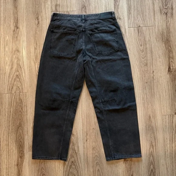 NWT Madewell Darted Barrel-Leg Jean in Olenda Wash - Picture 4 of 6